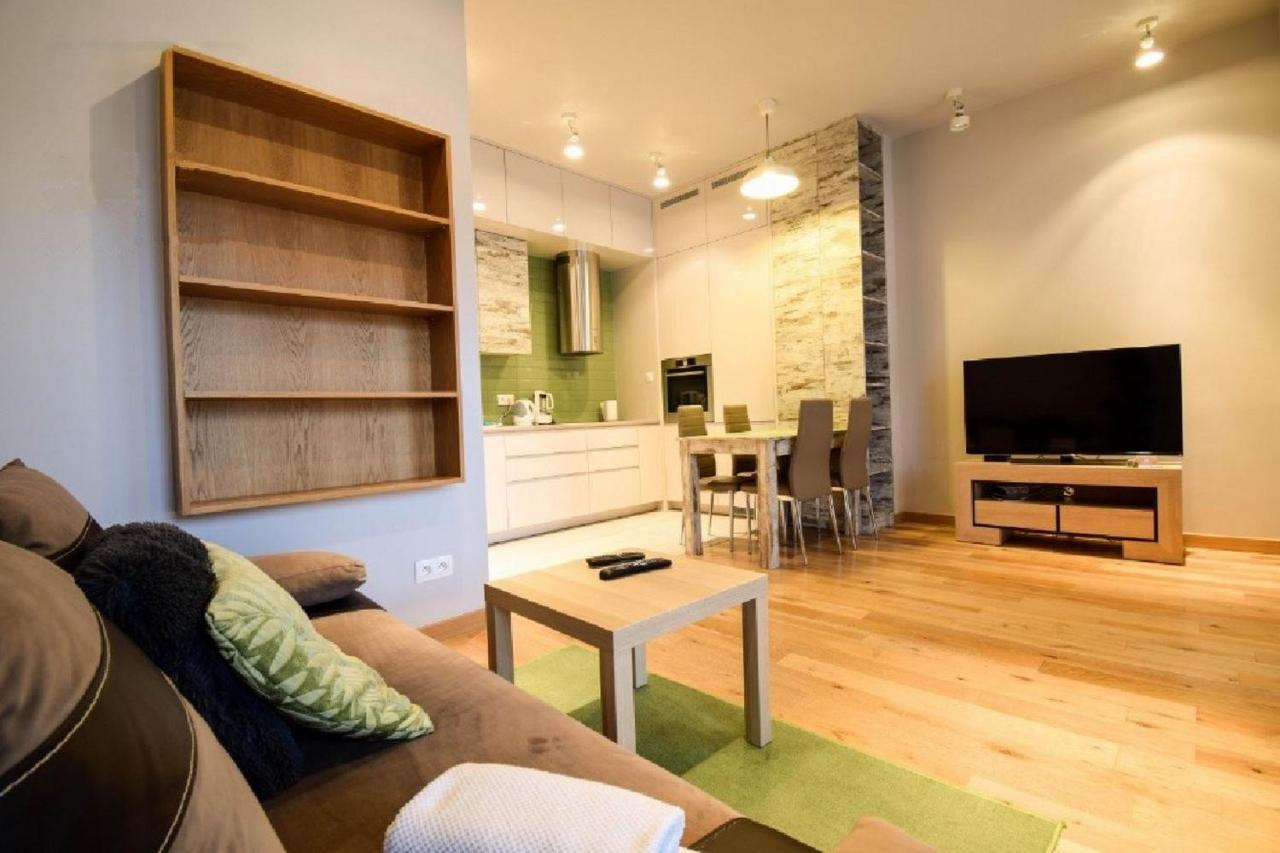 Apartmentprestige Central Station Краков Экстерьер фото