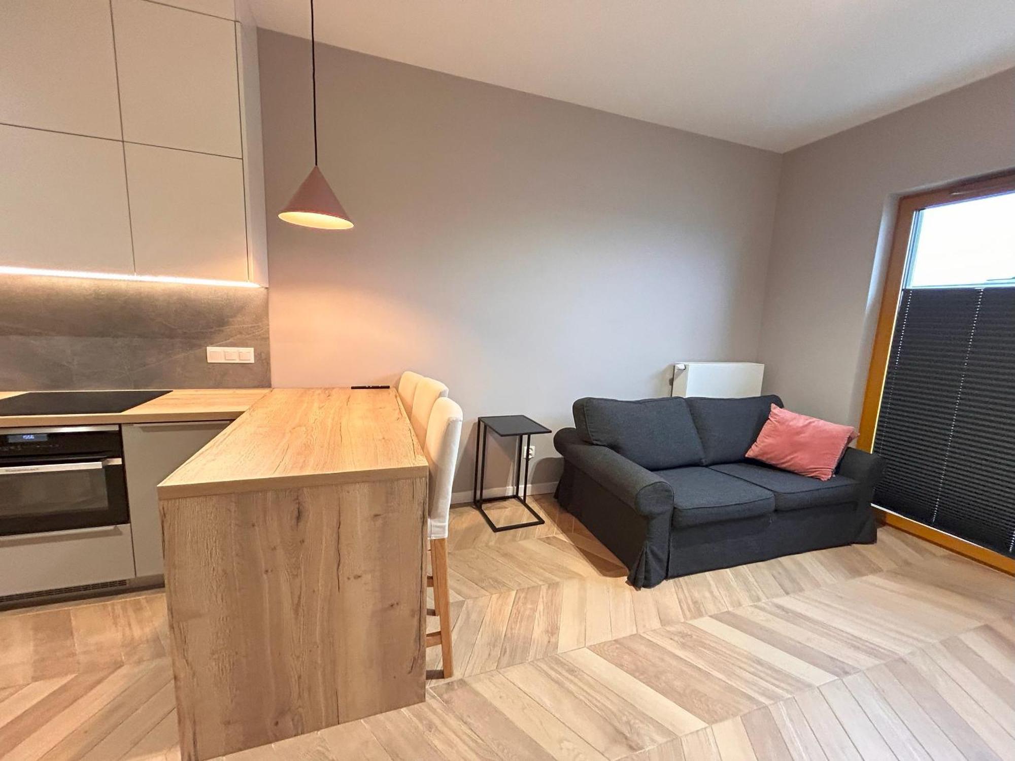 Apartmentprestige Central Station Краков Экстерьер фото