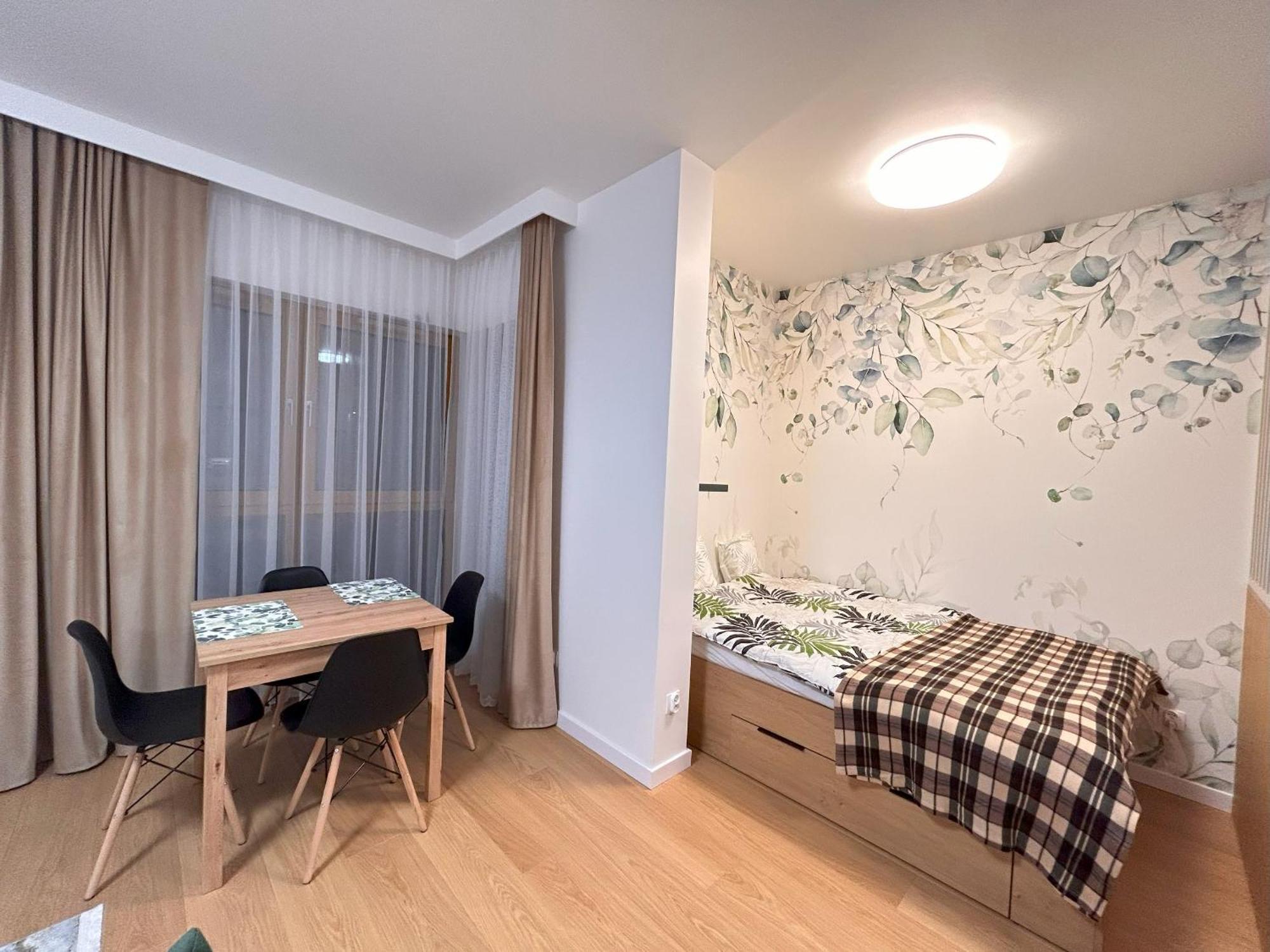Apartmentprestige Central Station Краков Экстерьер фото